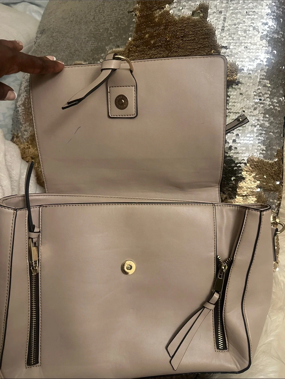 Aldo satchel smooth